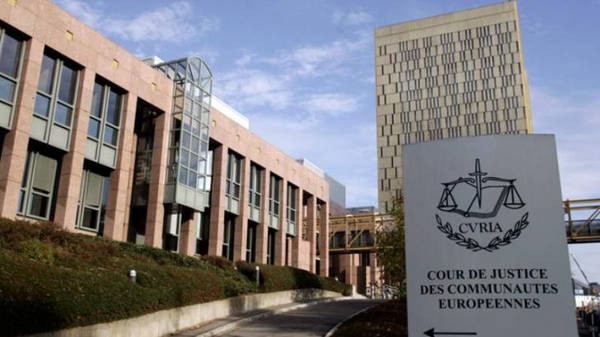 Le ferie non godute vanno pagate, anche ai dipendenti pubblici: sentenza Ue bacchetta l’Italia