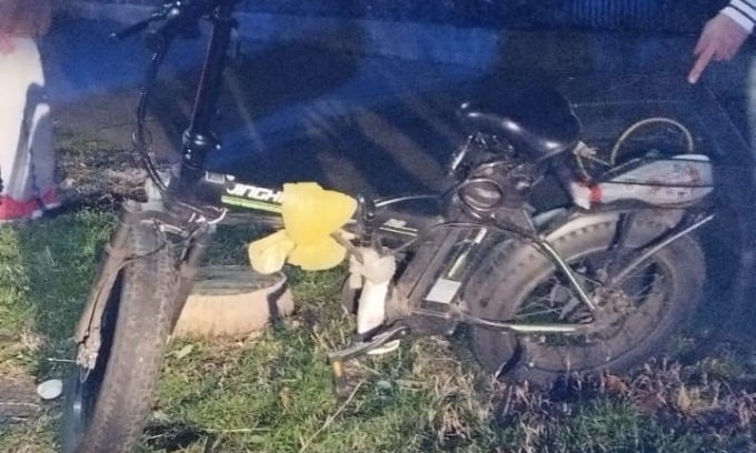 Incidente tra Mercedes e bici elettrica, multa da 6mila euro al ciclista