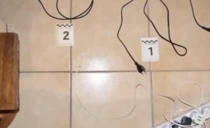 Bimbo di 5 anni frustato con cavi elettrici dalla “zia” e dalla madre: “Avevo disobbedito”