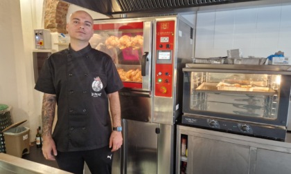 Arrivò in Italia su un barcone quando aveva 5 anni e ora ha aperto un negozio di gastronomia