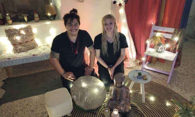 Troppe richieste di massaggi “intimi”, lo studio olistico non accetta più uomini