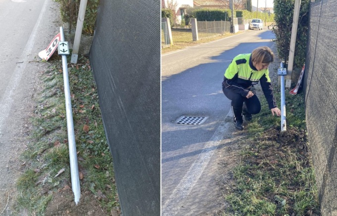Col trattore abbatte i cartelli del limite di velocità a 30 chilometri all’ora