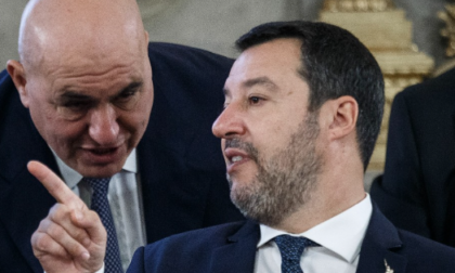 Salvini su Vannacci: "Siamo al ridicolo". Ma il provvedimento l'ha preso il Ministero della Difesa (e Crosetto sbotta)