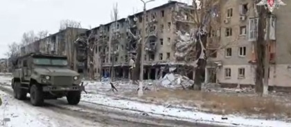 Due anni di guerra, che conto per l’Ucraina: un Paese senza futuro ormai allo stremo