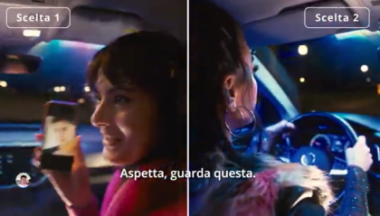 Lo spot del Ministero dei Trasporti per la sicurezza stradale… senza cinture. Ora si corre ai ripari