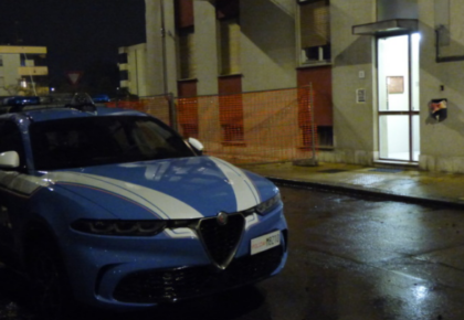 Infermiere ucciso con una decina di coltellate alla schiena: fermata la fidanzata