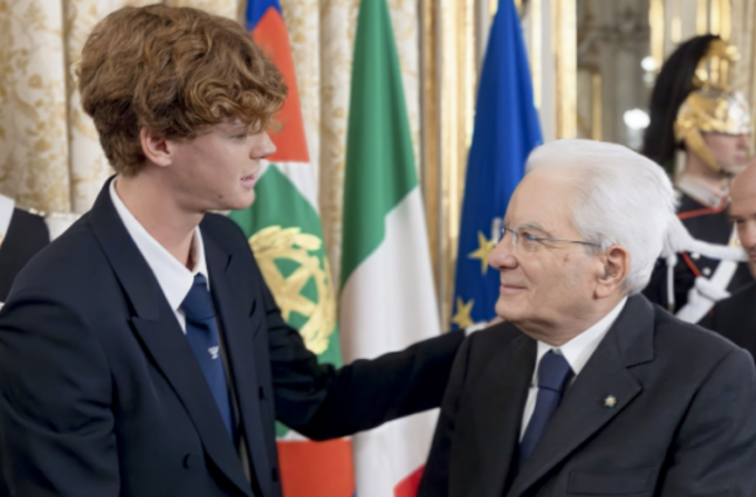 Jannik Sinner diserta Sanremo ma corre da Mattarella: “Ne sa più di me sulla storia del tennis”