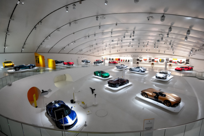 Museo Enzo Ferrari di Modena: aperta una nuova mostra