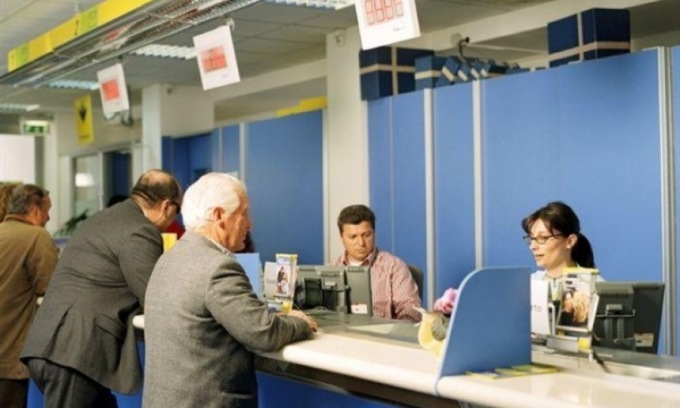 Che giorno pagano le pensioni di aprile 2024 (in ritardo per tutti e senza aumenti): il calendario