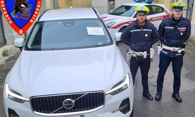 Colleziona 175 multe senza pagarle. Alla fine… gli confiscano il Suv