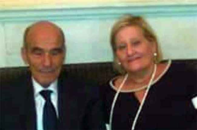La moglie muore e il suo cuore non regge: si spegne poche ore dopo