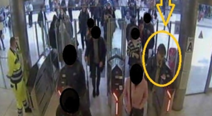 Ritrovato in stazione Centrale a Milano il 17enne scomparso: aveva appena preso un biglietto per tornare dai genitori