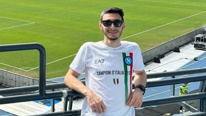 Schiacciato da un macchinario, muore operaio di 25 anni