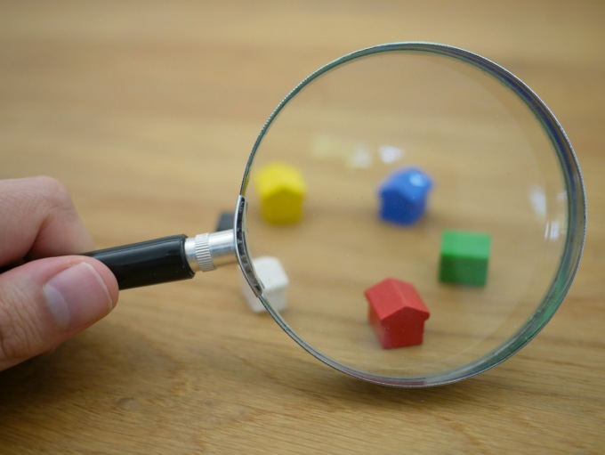 Chi compra casa oggi? L’età media degli acquirenti è in aumento…