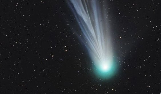 Pasqua in compagnia della “Cometa cornuta”: come, dove e quando vederla