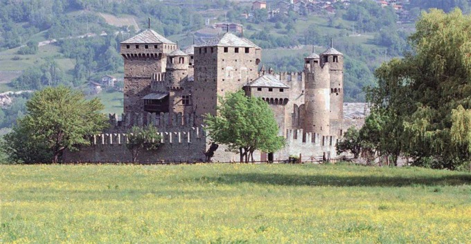 Dora Baltea, dalle falde del Monte Bianco alla città industriale di Adriano Olivetti