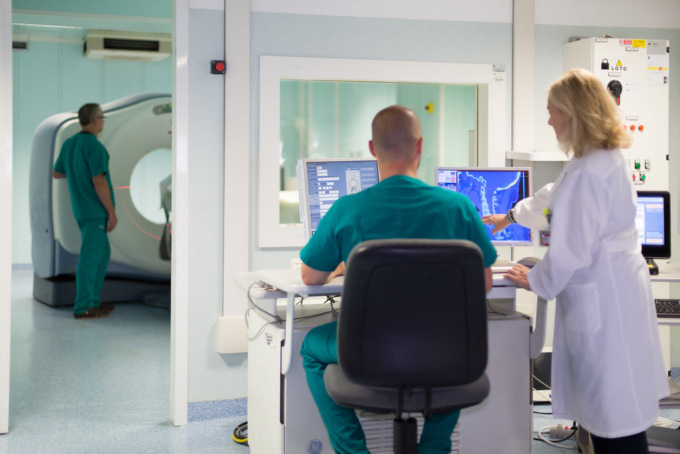 Ipocondriaco gira gli ospedali d’Italia sotto falso nome per fare esami clinici gratis