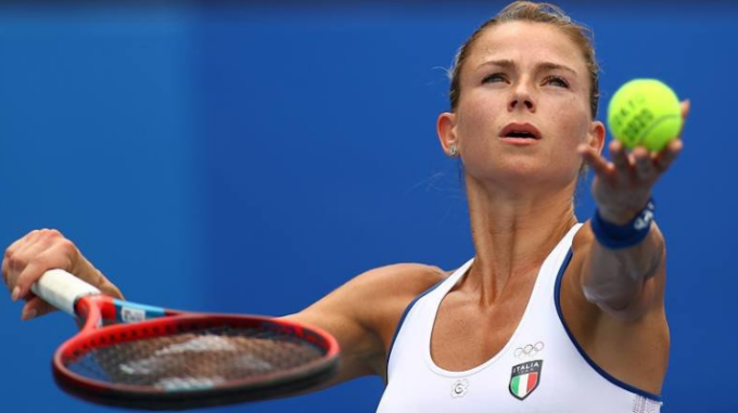 La sparizione (e i problemi col Fisco) di Camila Giorgi, parlano i suoi legali: “Tornerà, divergenze familiari”