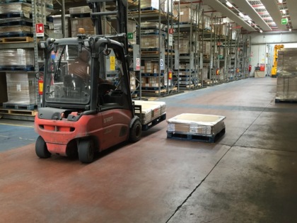 Investito da un muletto, operaio rischia l’amputazione di un arto