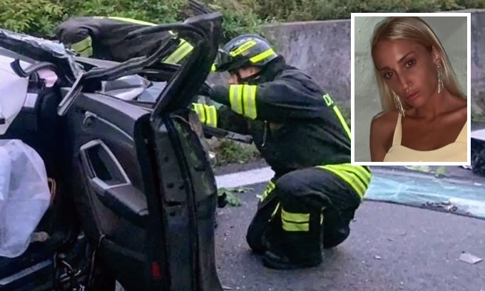 Il papà si schianta contro un camion fermo per un guasto, muore la figlia 26enne