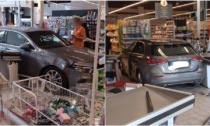 Novantenne con la Mercedes sfonda le vetrate del supermercato e piomba sulle casse