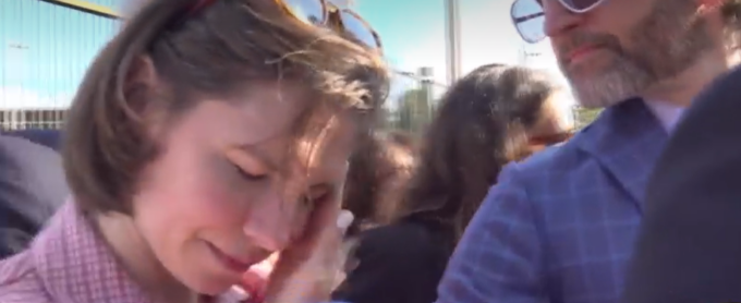 Amanda Knox in lacrime a Firenze: confermata la condanna a 3 anni per calunnia a Lumumba