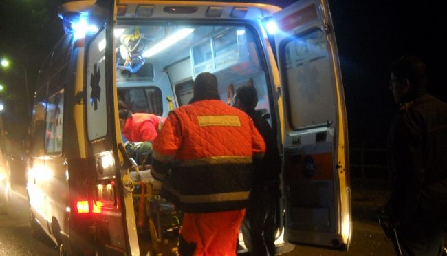 La suocera si sente male e accosta con l’auto: un camion li travolge, Luca muore tornando dalla sua festa di compleanno