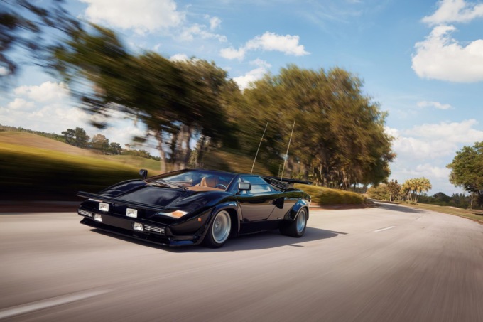 La Lamborghini Countach LP 400 S di “The Cannonball Run” festeggia 45 anni