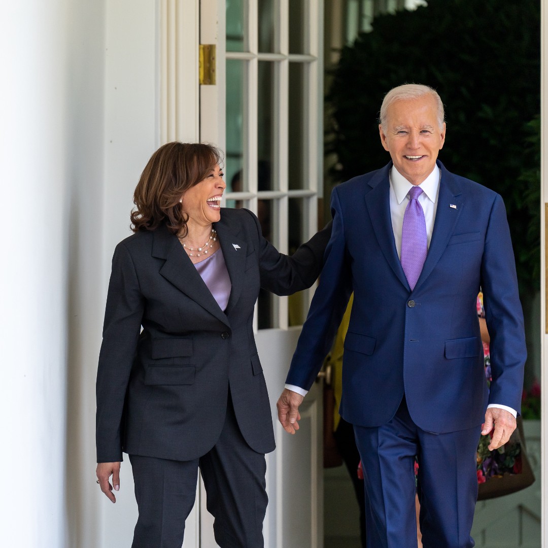 Kamala Harris con Joe Biden