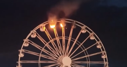 Incendio sulla ruota panoramica al festival musicale: almeno 25 feriti