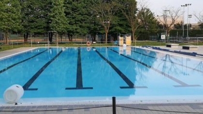 Un altro ragazzino annegato in piscina: 13enne gravissimo