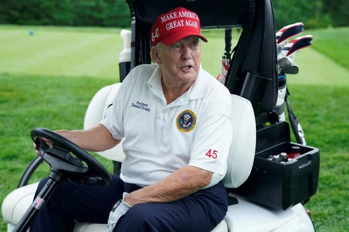Un altro folle voleva sparare a Donald Trump, stavolta mentre giocava a golf