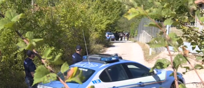 Strage familiare a Perugia: uccide moglie e figlia mentre prendono il sole. Poi si toglie la vita