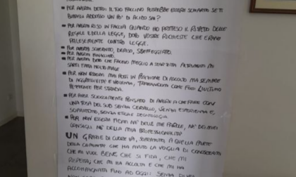 Dottoressa di base appende un cartello con le minacce ricevute e se ne va