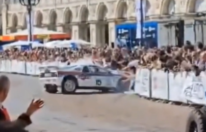 Auto sulla folla al Salone dell’Auto di Torino. Fiorio: “Come si fa a far guidare mezzi così a dei ‘signor nessuno'”?