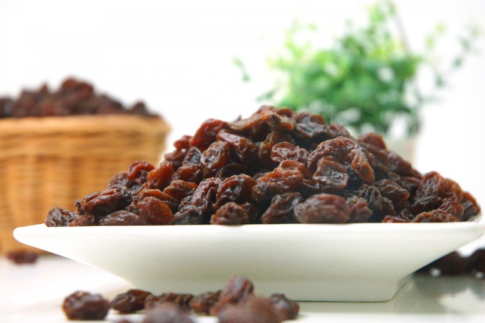 Pesticida vietato nell’uva sultanina bio: i prodotti a rischio e da non consumare