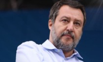 Salvini dà del matto a Macron, Calenda: "Quanto ancora si farà finta di non avere nel Governo un alleato di Putin?"