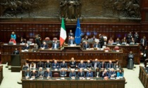 Meloni indagata per il rilascio di Almasri: sospesi i lavori alla Camera e al Senato