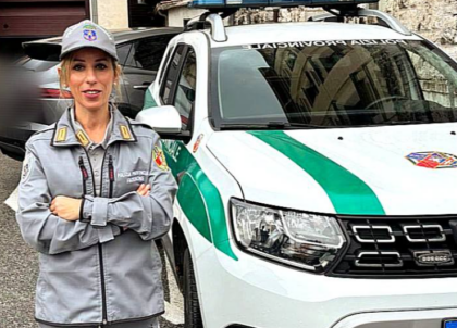 Sopravvissuta a un femminicidio, Vanessa si risveglia dal coma e diventa poliziotta