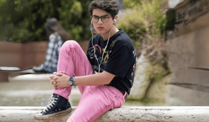 Chi non ha capito nulla del film “Il ragazzo dai pantaloni rosa” contro bullismo e omofobia