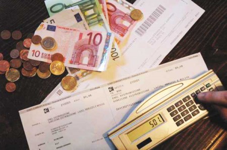 Quali sono i migliori fornitori di luce e gas: la classifica di Altroconsumo