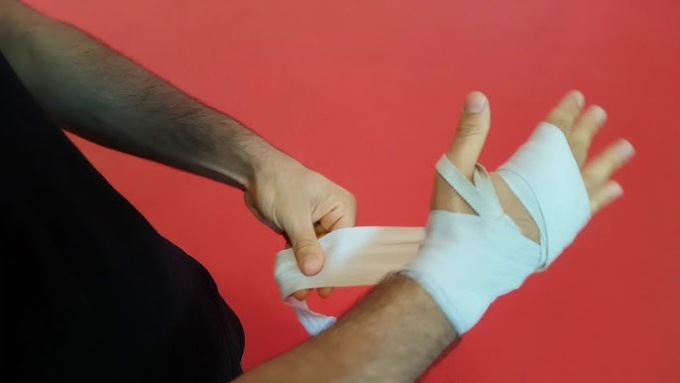 Bendaggio medico richiamato dalle farmacie e da Internet per rischio infezioni: i prodotti e i lotti interessati