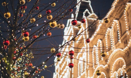 Luminarie e addobbi di Natale sul balcone: quando si rischia la multa (salata)