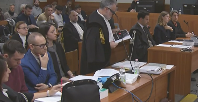 L’avvocato di Turetta: “Giulia non lo temeva, non è El Chapo”. Gino Cecchettin: “Memoria umiliata”