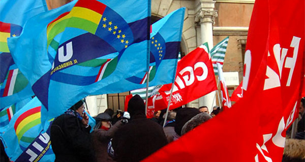Tutti gli scioperi a novembre 2024: incrociano le braccia insegnanti, sanitari e ferrovieri