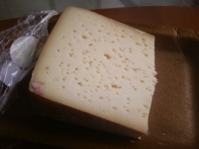 Escherichia coli nel formaggio: i prodotti e i lotti ritirati (che non dovete mangiare)