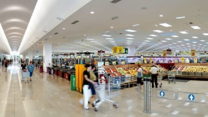 I supermercati aperti lunedì 8 dicembre 2025 in Lombardia: dove fare la spesa all’Immacolata
