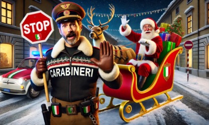 "Non rispetta il nuovo Codice della Strada": i Carabinieri fermano... la slitta di Babbo Natale