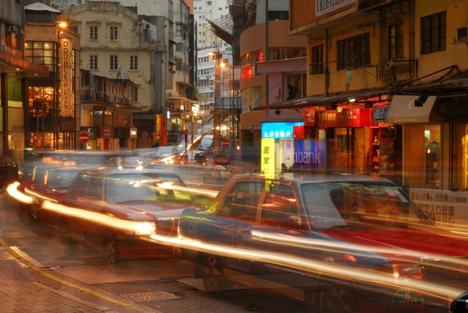 Mercato auto usate novembre 2024: trend in crescita, volano le radiazioni