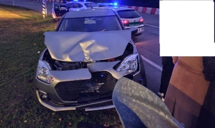 Ubriaco al volante fa un incidente e chiama un amico per portarlo a casa (ma ha bevuto più di lui)